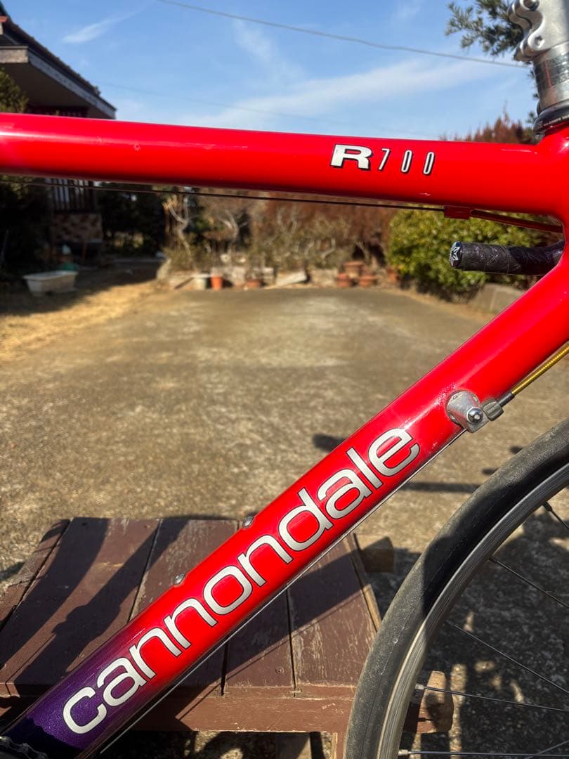 美品 Cannondale R700 ロードバイク 新品パーツ多数