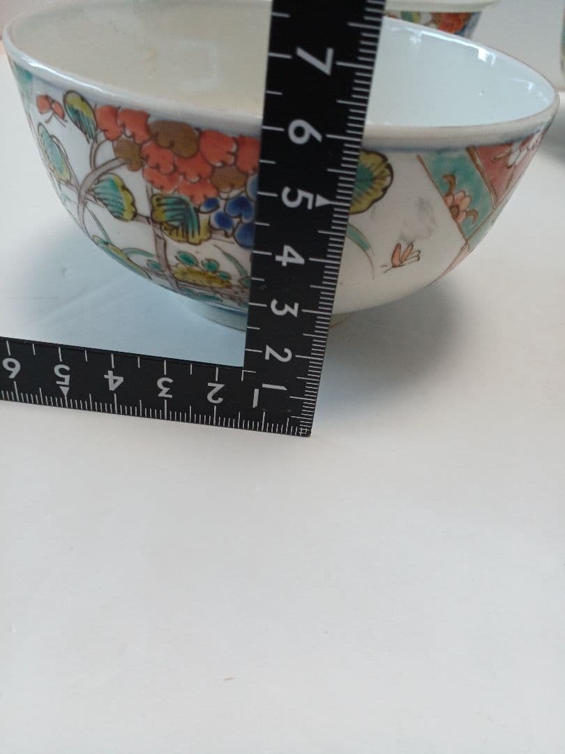 骨董　古伊万里色絵　蓋物　4客