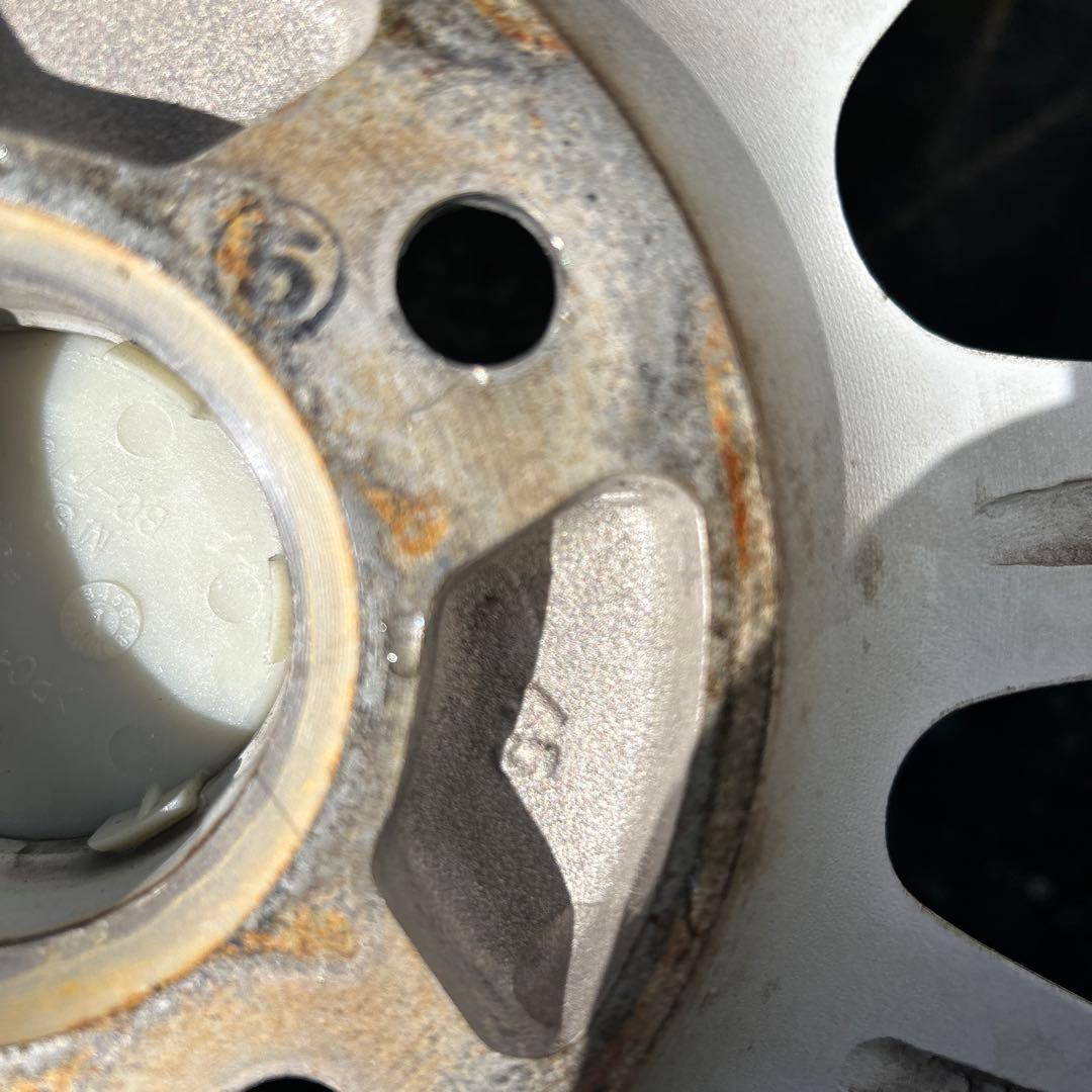 155/65R14ダイハツ純正アルミとスタッドレスタイヤ４本セット送料込