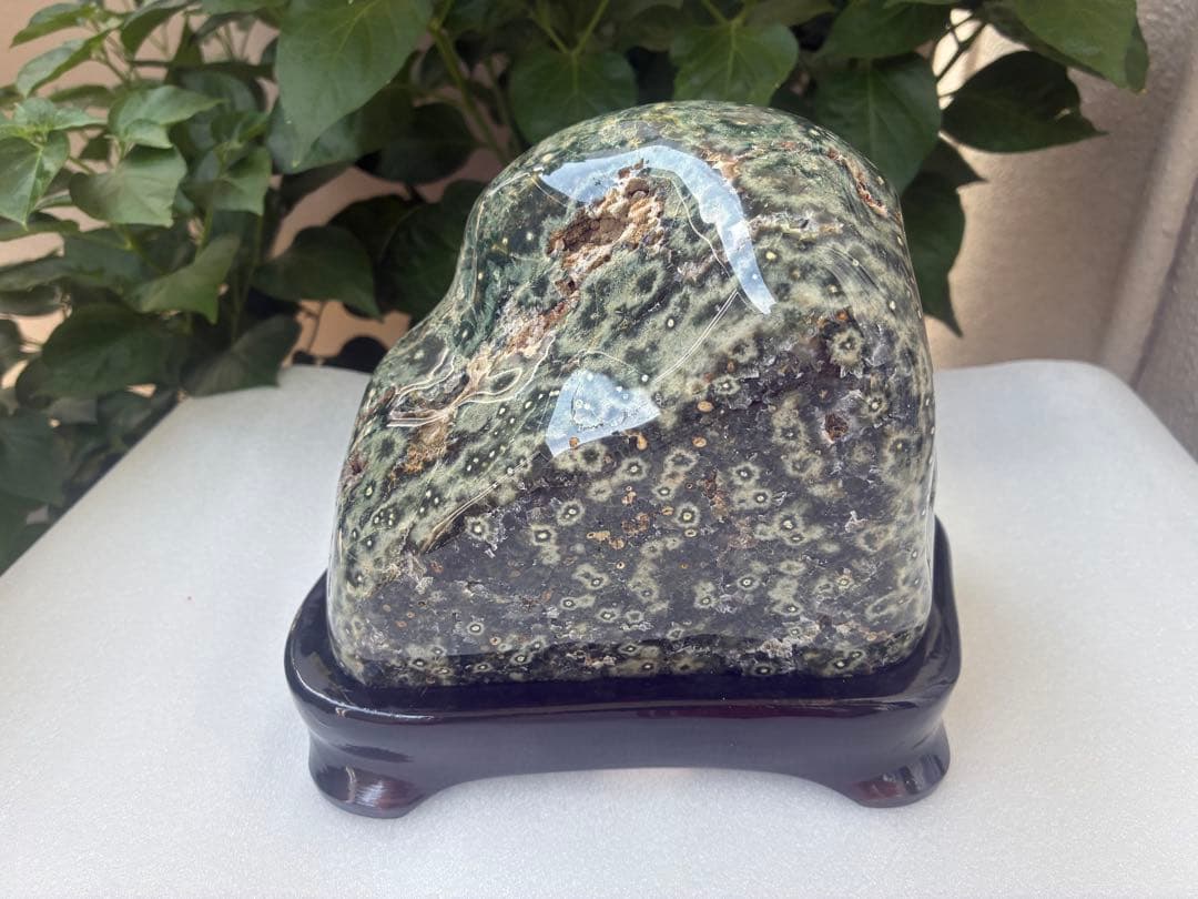 【天然石 オーシャンジャスパー】 磨き石 木製台座付き