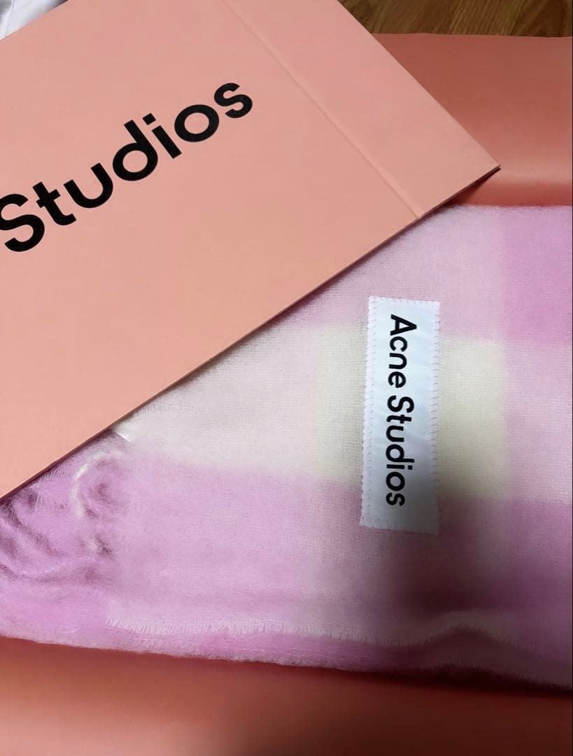 【箱なし料金】Acne Studios モヘアチェックスカーフ