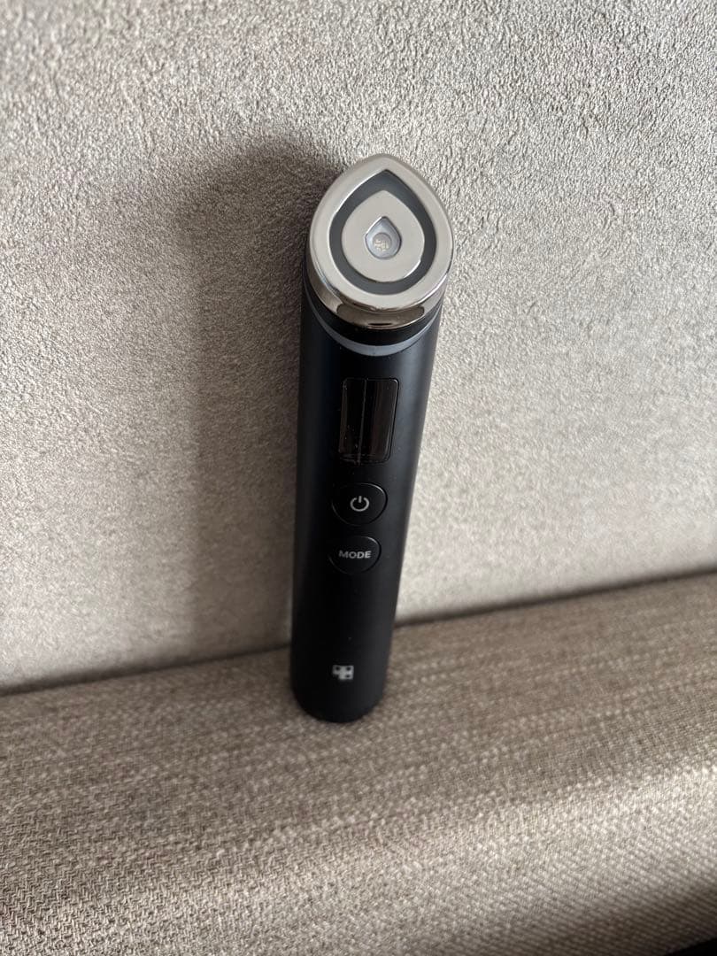 BOOSTER PRO充電式美顔器 モード切替機能付き 黒