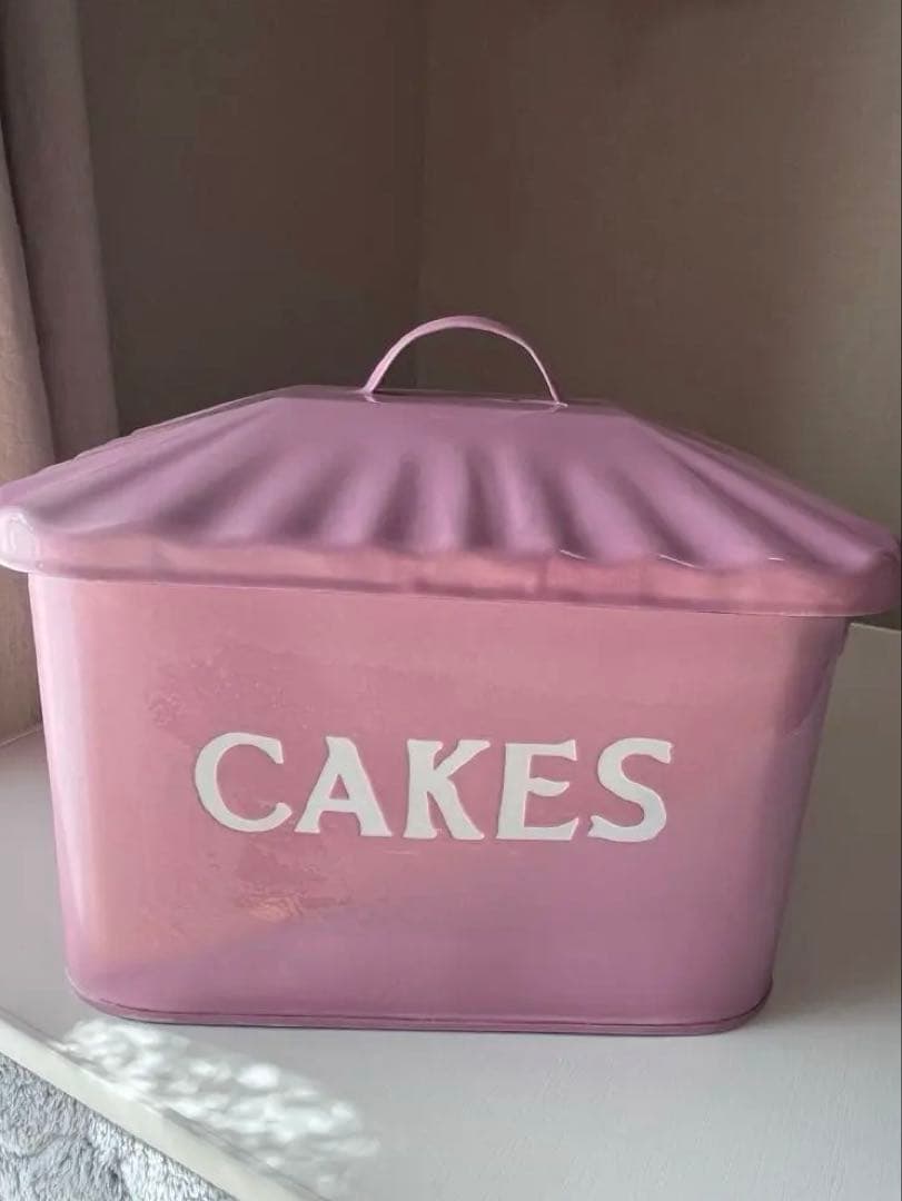 北欧さま専用　【未使用】角形ホーロ製ブレッドケース　ピンク　CAKES