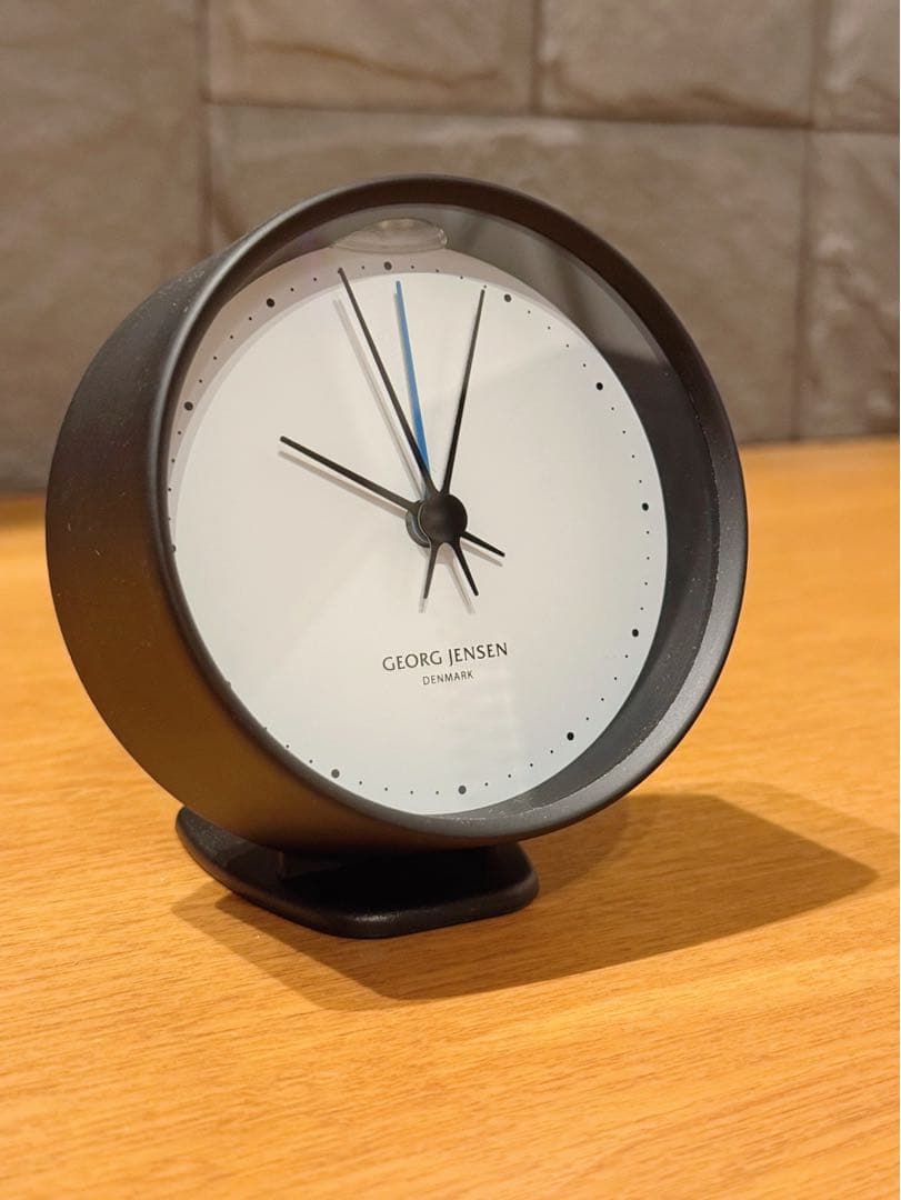   HK 置き時計 北欧デザイン