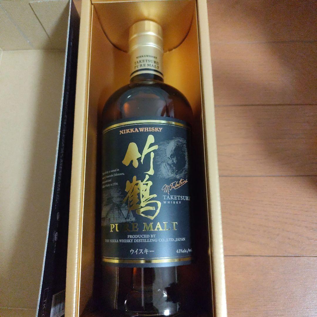く*か様 竹鶴　PURE MALT 700ml　黒ラベル