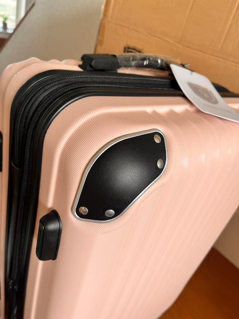 新品未使用 New Trip ピンク中型キャリーケース M 24インチ4～6泊