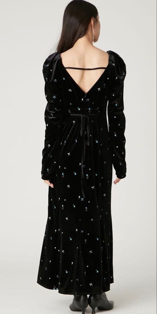 新品未使用FRAY I.D ベロアナローワンピース　ブラック