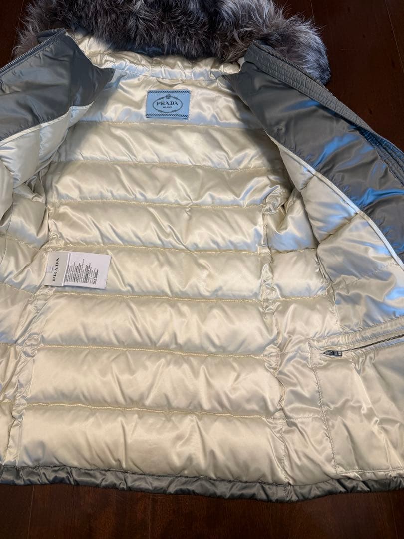 PRADA ダウンジャケット　ブルーフォックス　天然ファー