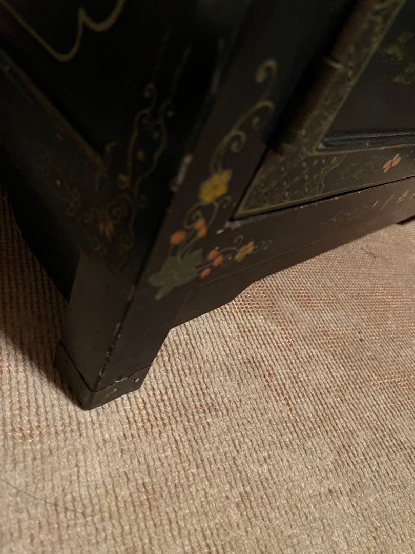 ヴィンテージ　玉細工　金彩　漆細工　ベッドサイドチェスト　骨董家具　上海製