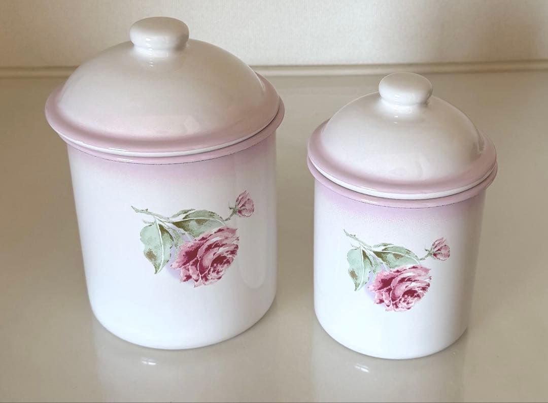 イマンイリス琺瑯キャニスターＭ１個キャニスターＬ１個