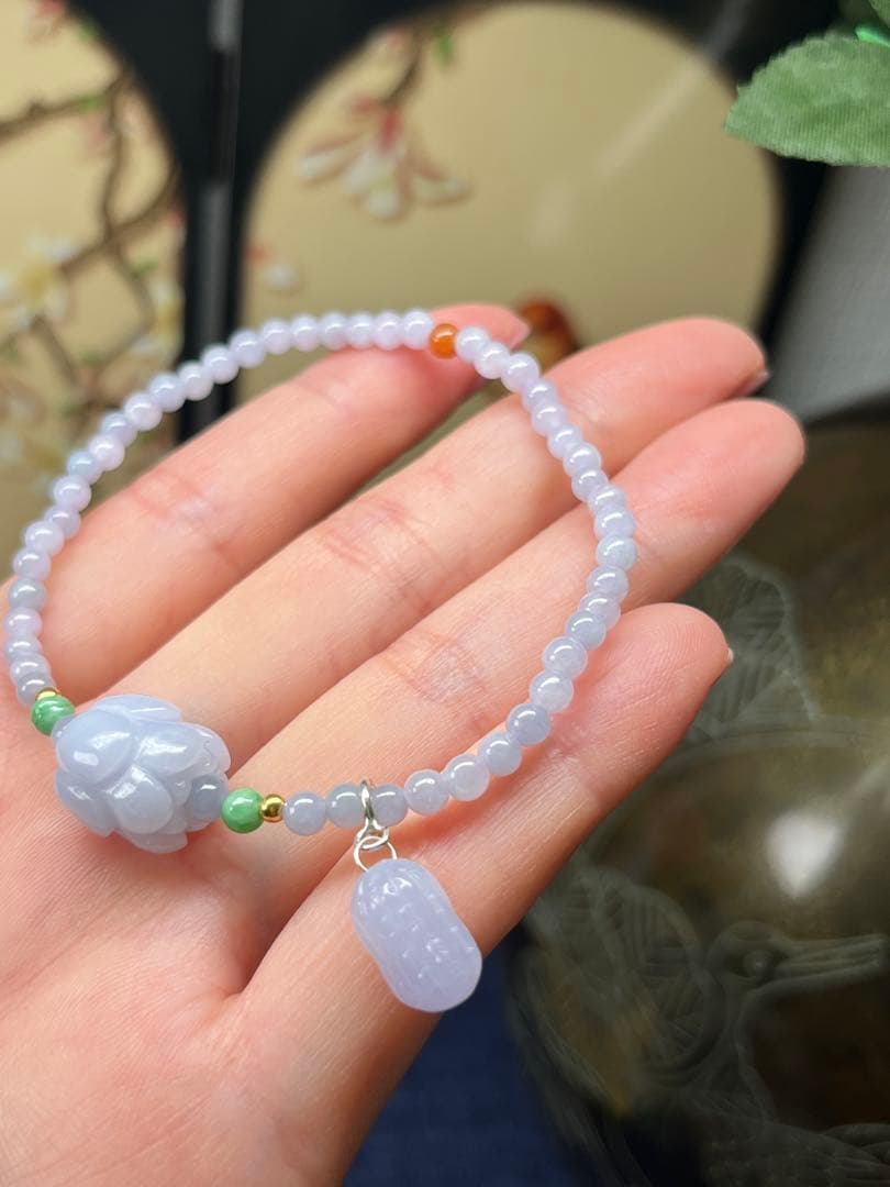 本翡翠　18kビーズ入り、ラベンダー双頭蓮花ブレスレット＆ミニ落花生チャーム付き