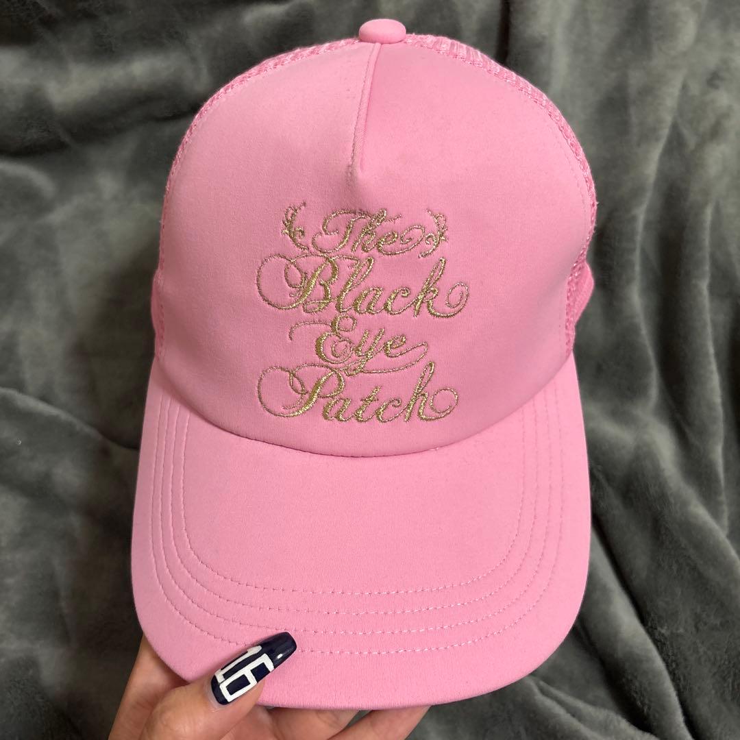 black eye patch ブラックアイパッチ　 ピンクメッシュキャップ