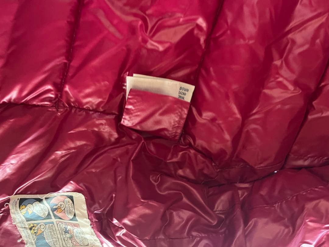 MONCLER ワインレッド ピンク　ダウンベスト