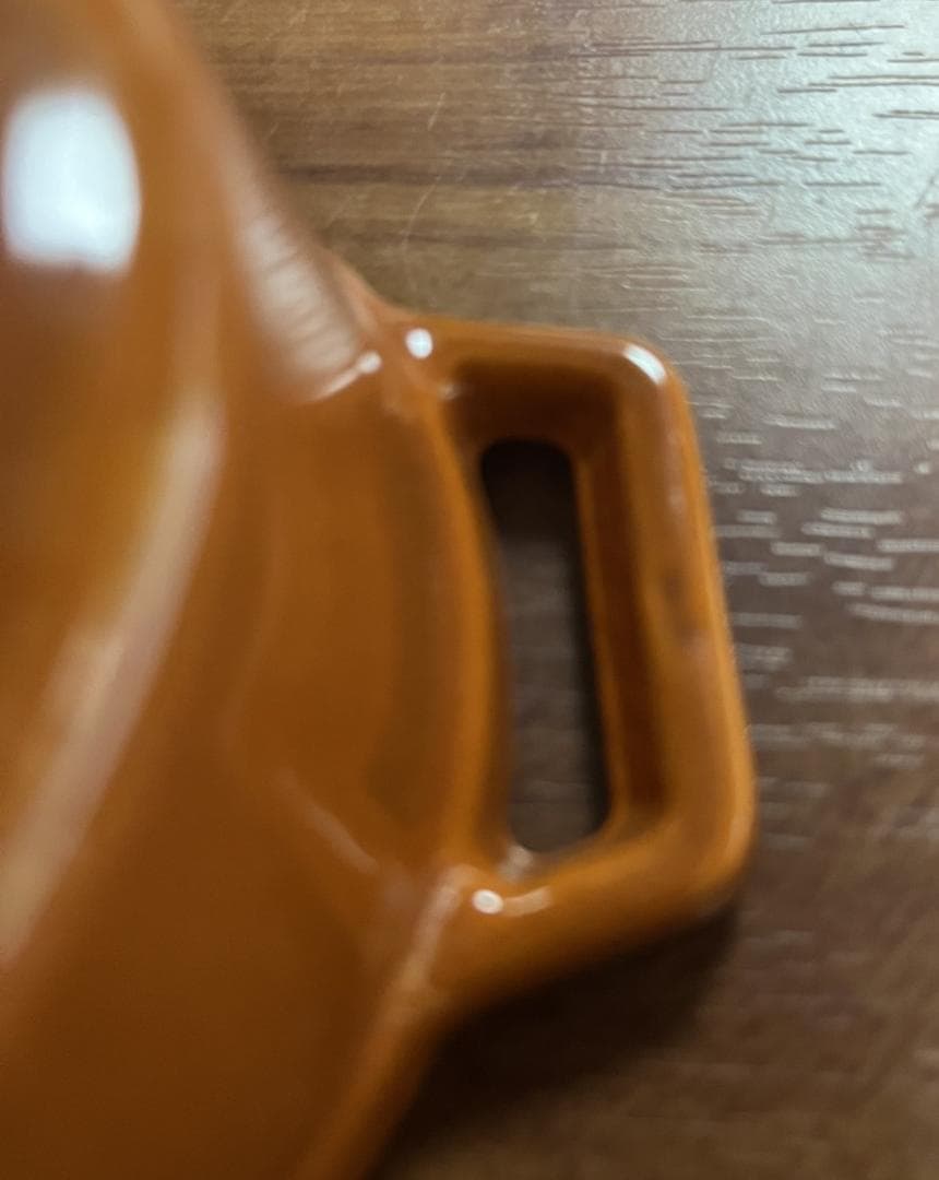 廃番の限定カラー【正規品】STAUB ココットラウンド10cm シナモン 1個