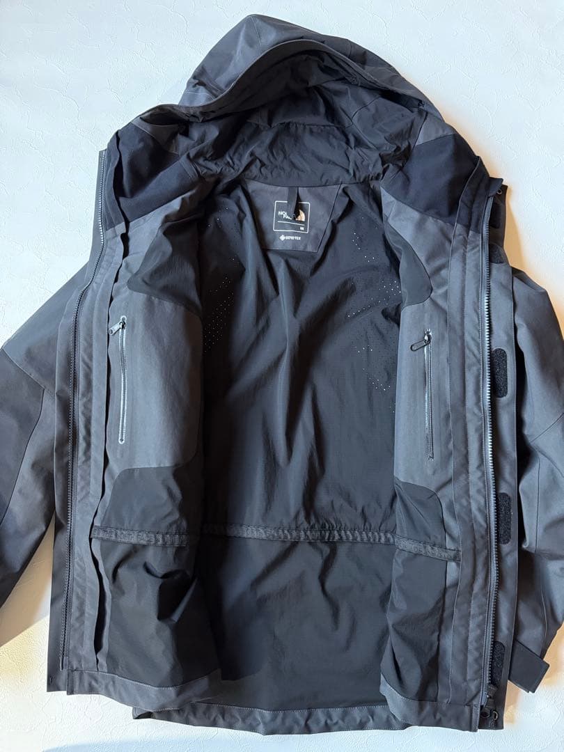THE NORTH FACE マウンテンジャケット 限定モデル　メンズMサイズ