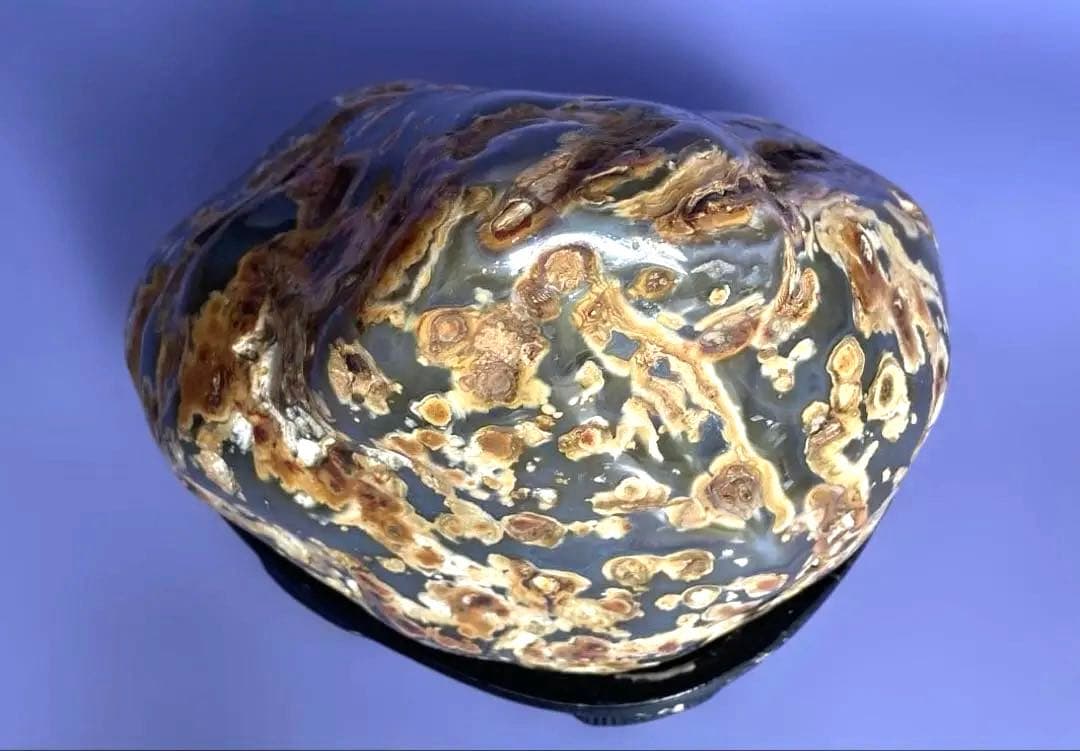 大型　水石　孔雀瑪瑙　5.7キロ