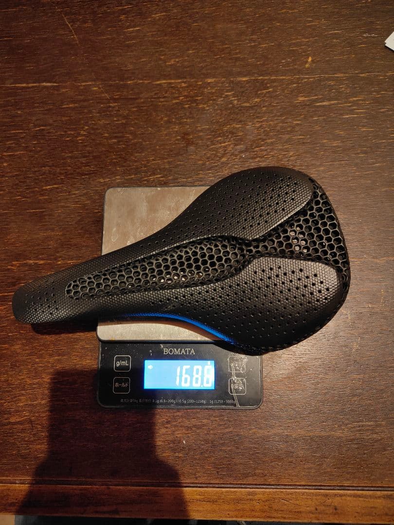 【週末セール中】TNI ティーエヌアイ 3D AeroFlow カーボン サドル