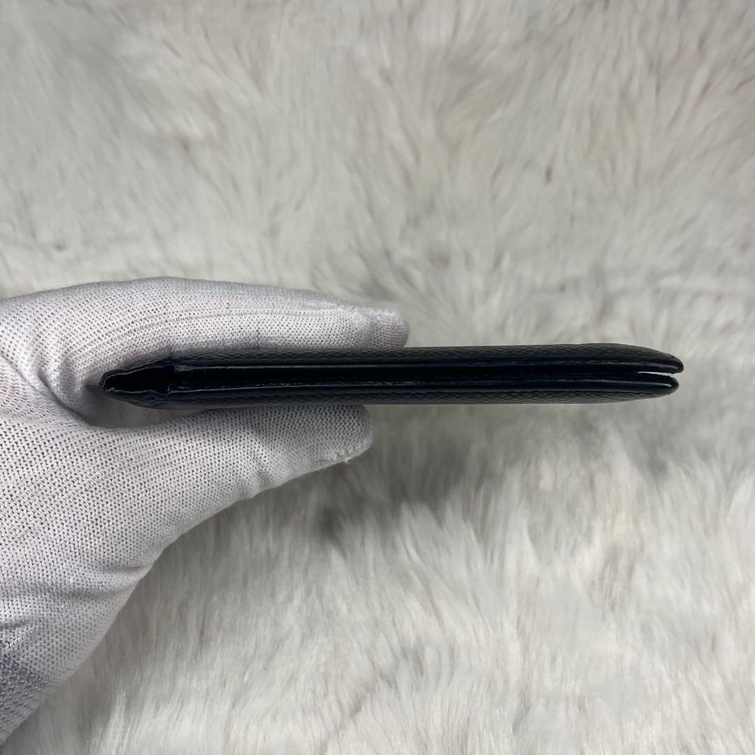【美品】LOUIS VUITTON エピ ブラック二つ折り財布