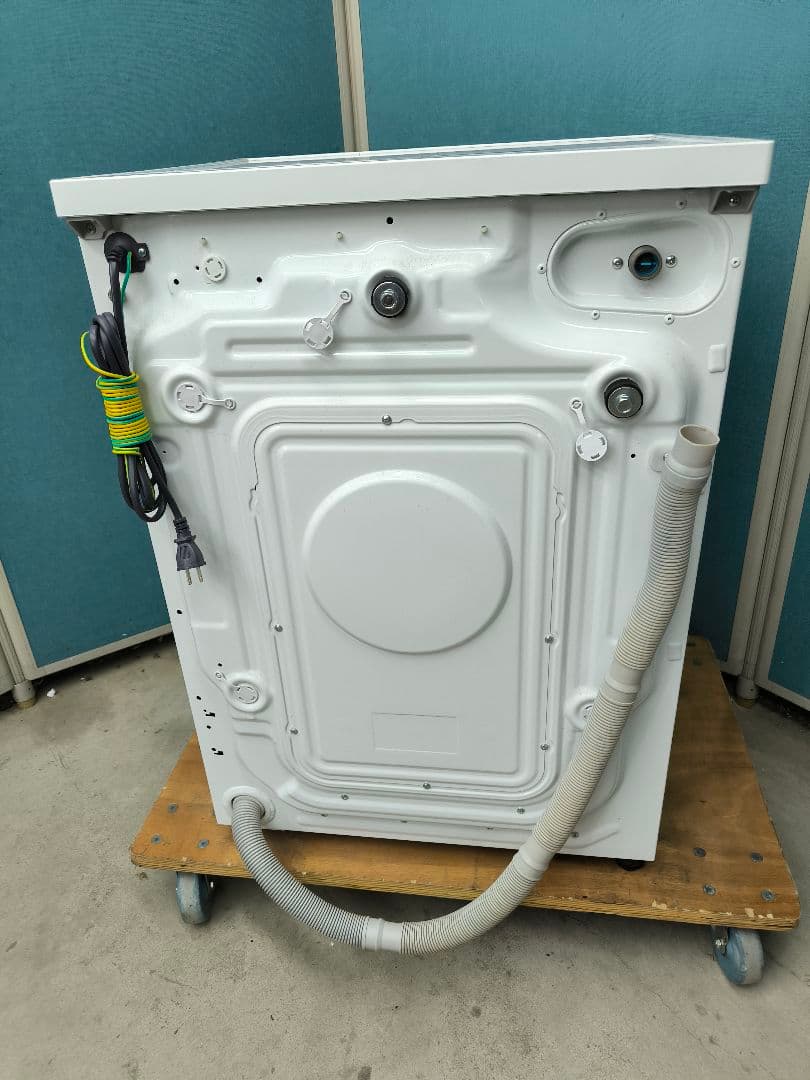 2022年製　AQUA　ドラム式全自動洗濯機 洗濯8kg　AQW-FV800E