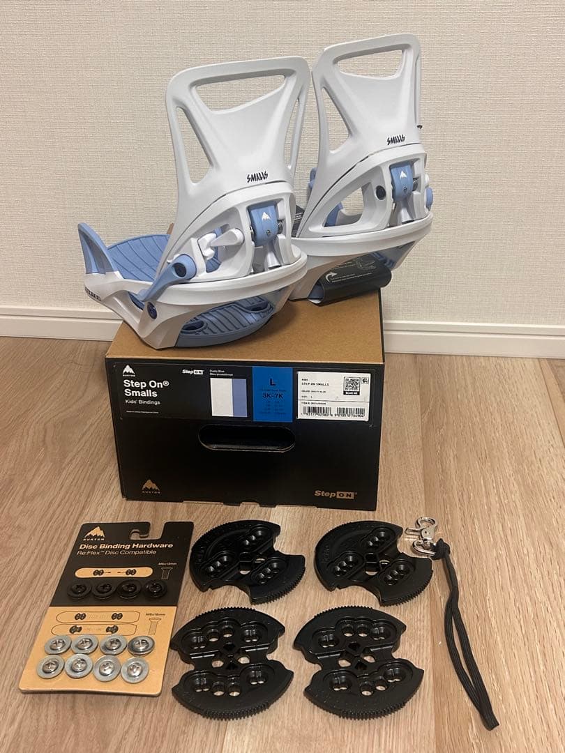 【新品未使用】24-25モデルBURTON Step On SmallsキッズL