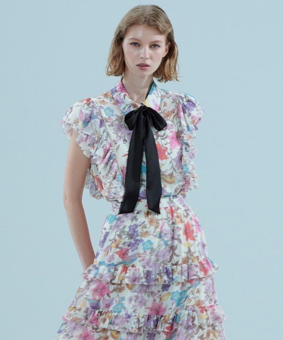 新品　ダブスタ　オリジナルプリントシフォンブラウス