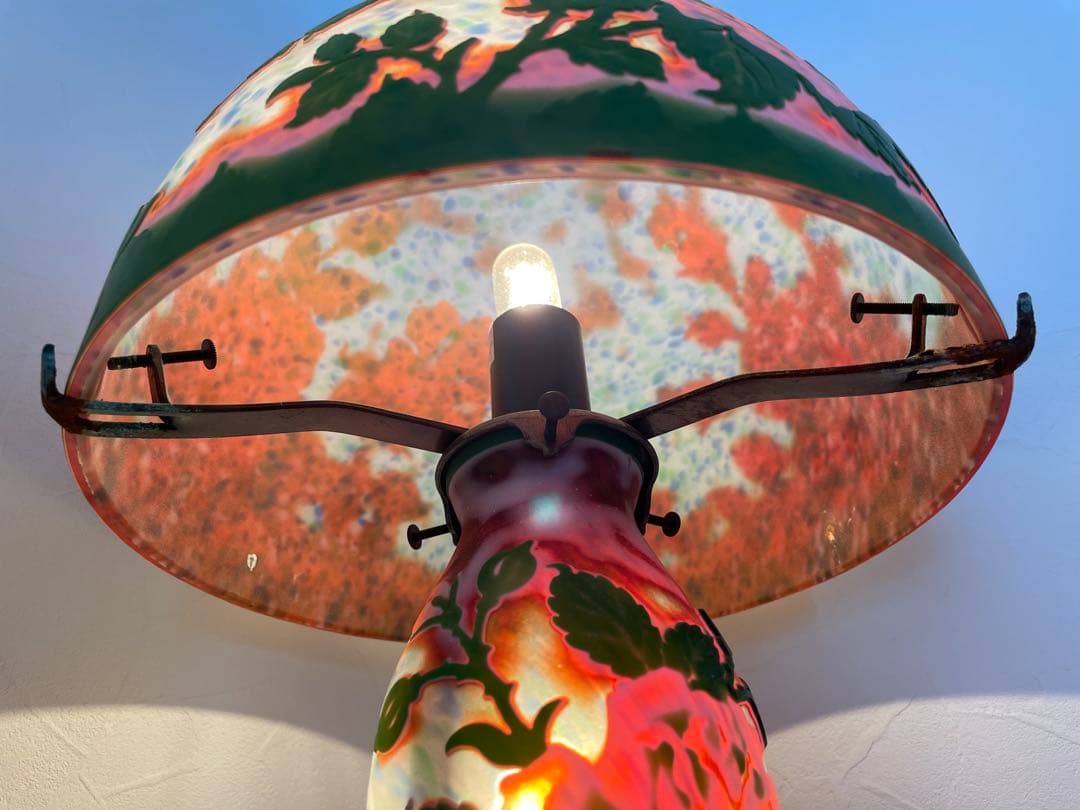 ガレ風　薔薇柄　アール・ヌーヴォーランプ