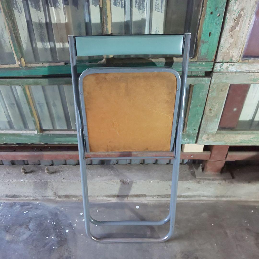 ヴィンテージチェア シャビー シック 鉄製 パイプ椅子 折りたたみ 椅子