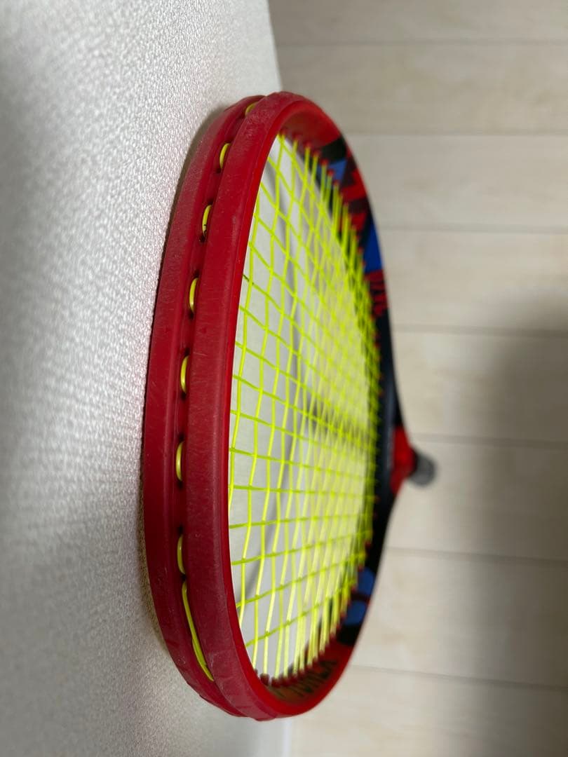 テニスラケットYONEX VCORE 100 G2