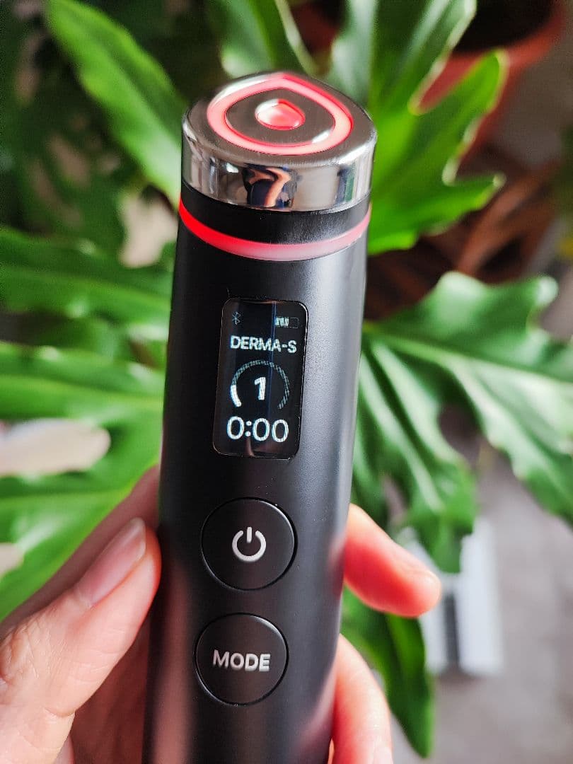 MEDICUBE AGE-R BOOSTER PRO 美顔器 メディキューブ