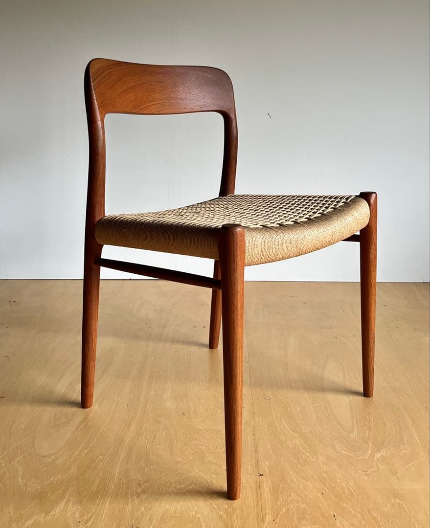 Niels Moller Model 75 チーク ペーパーコード張替え後未使用