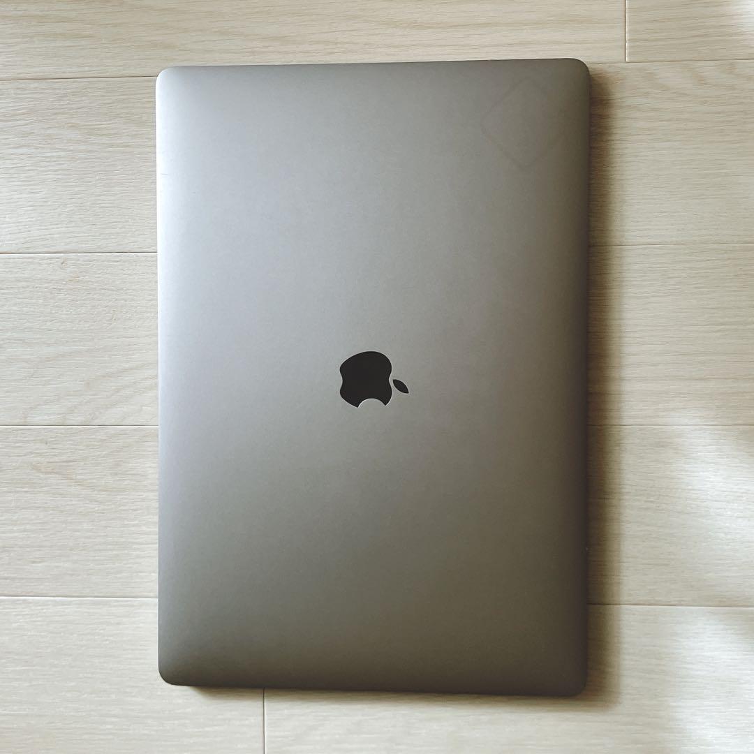 MacBook Pro 15.4インチ（外箱付）2019/i9/32GB/1TB