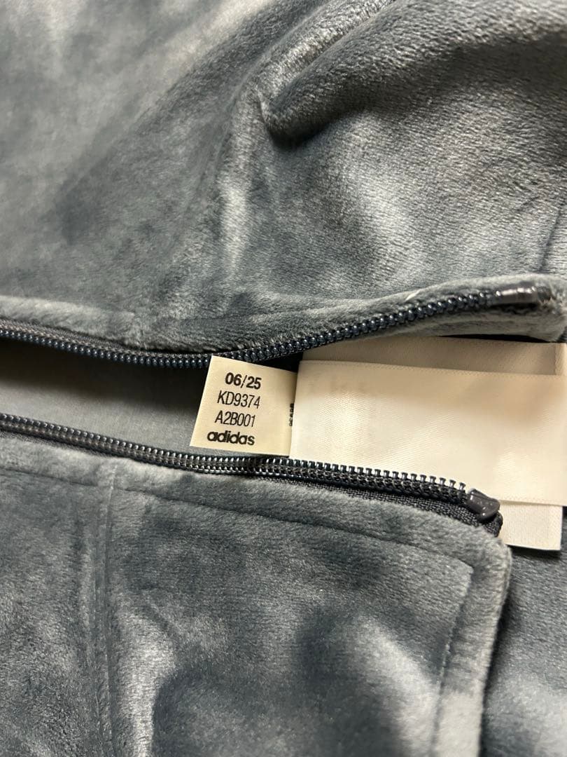 ジャケット・アウター adidas FIREBIRD VELOUR TRACKTOP