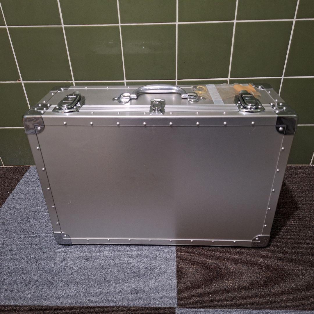 鍵付き アルミケース 日本製