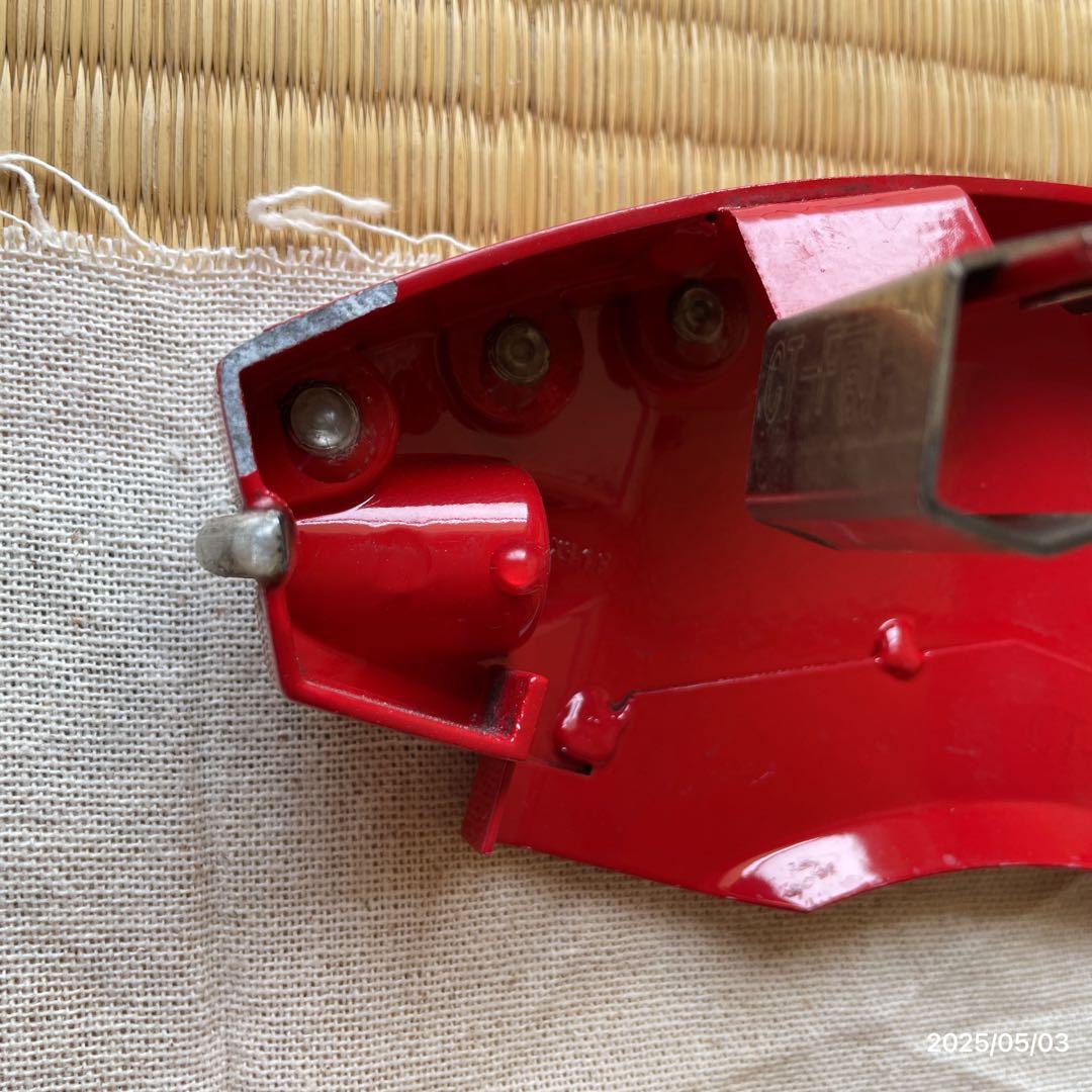【中古】レクサスCT200h用 AOOAキャリパーカバー 4個　日本語説明書