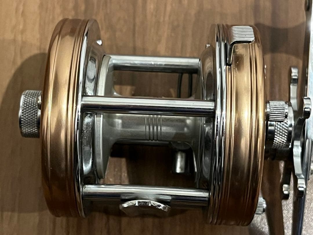 アンバサダー5500C ヘリテージブロンズ