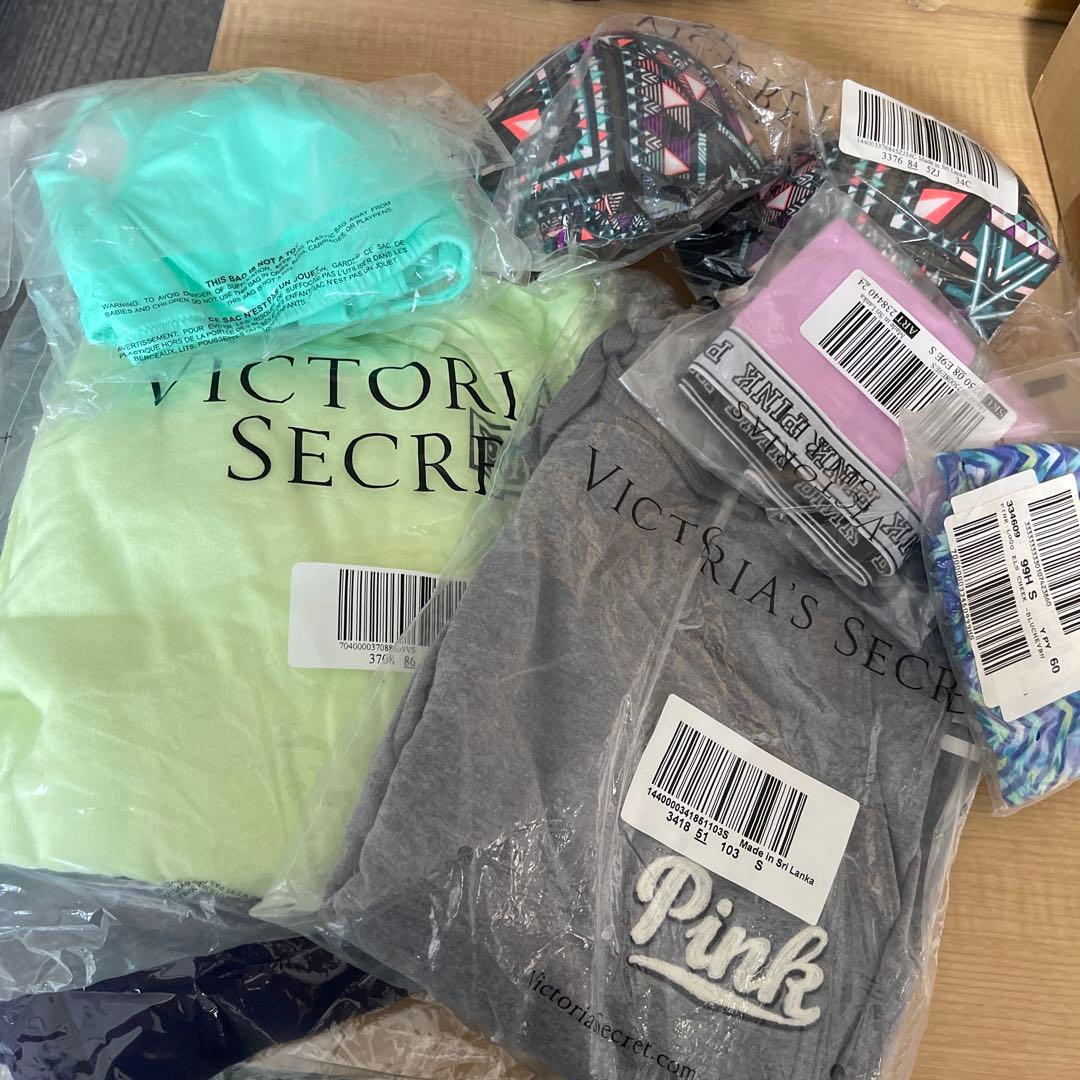 ビクトリアシークレットPINKまとめてビックボックス！ミステリーボックス3つ分！