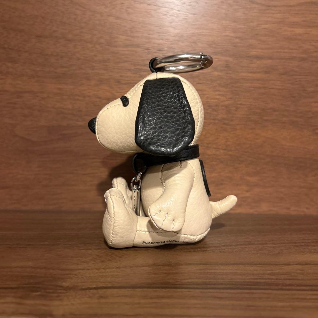 COACH キーホルダー スヌーピー コラボ バッグチャーム正規品 2022