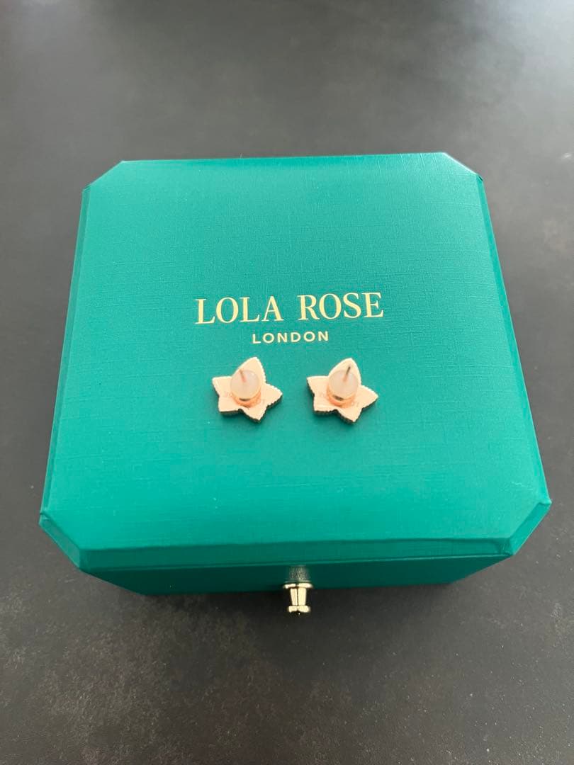 【最終価格】ローラローズ ラピスラズリビーズイヤリング