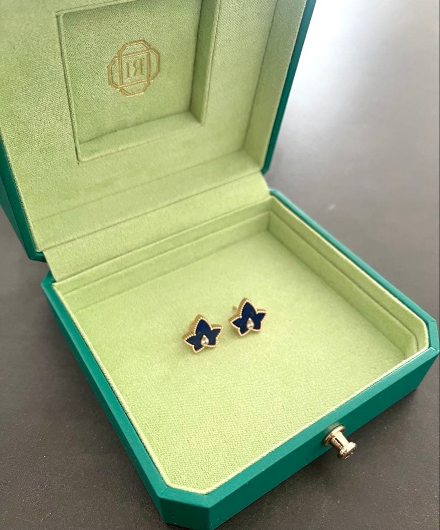 【最終価格】ローラローズ ラピスラズリビーズイヤリング