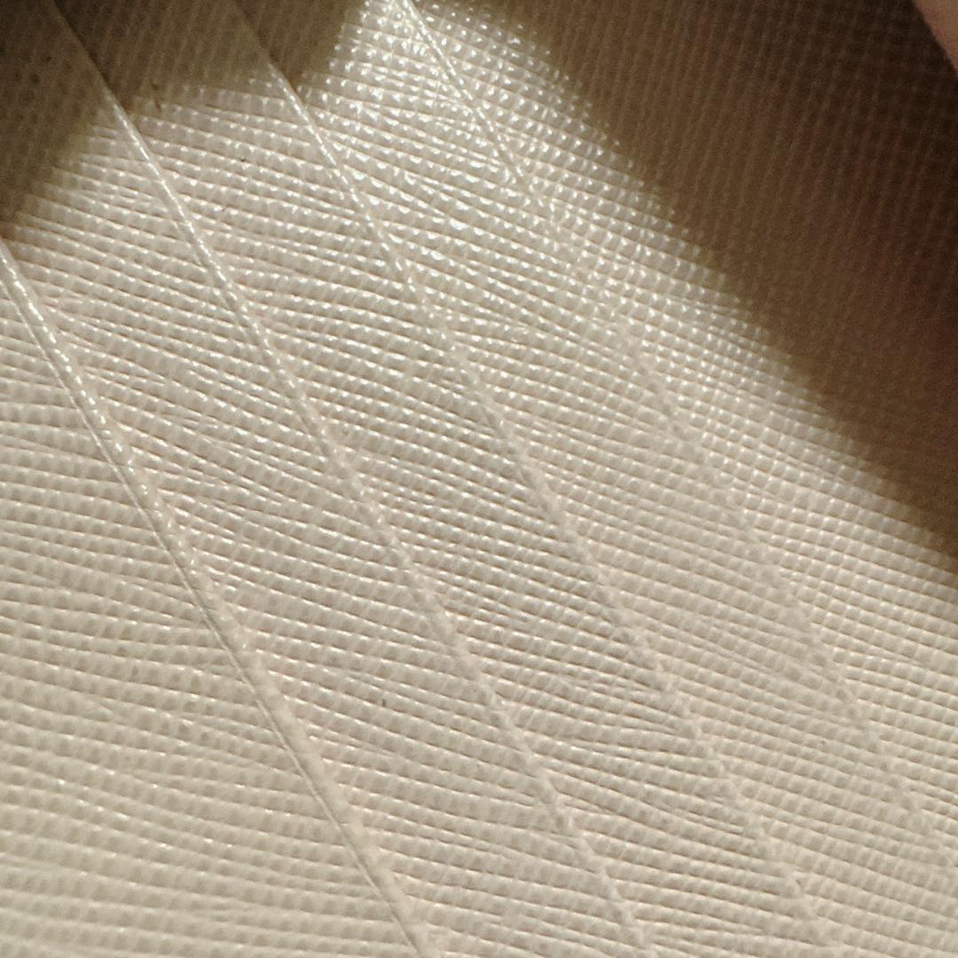 PRADA　プラダ　サフィアーノ　コンパクトウォレット　１MV204　美品