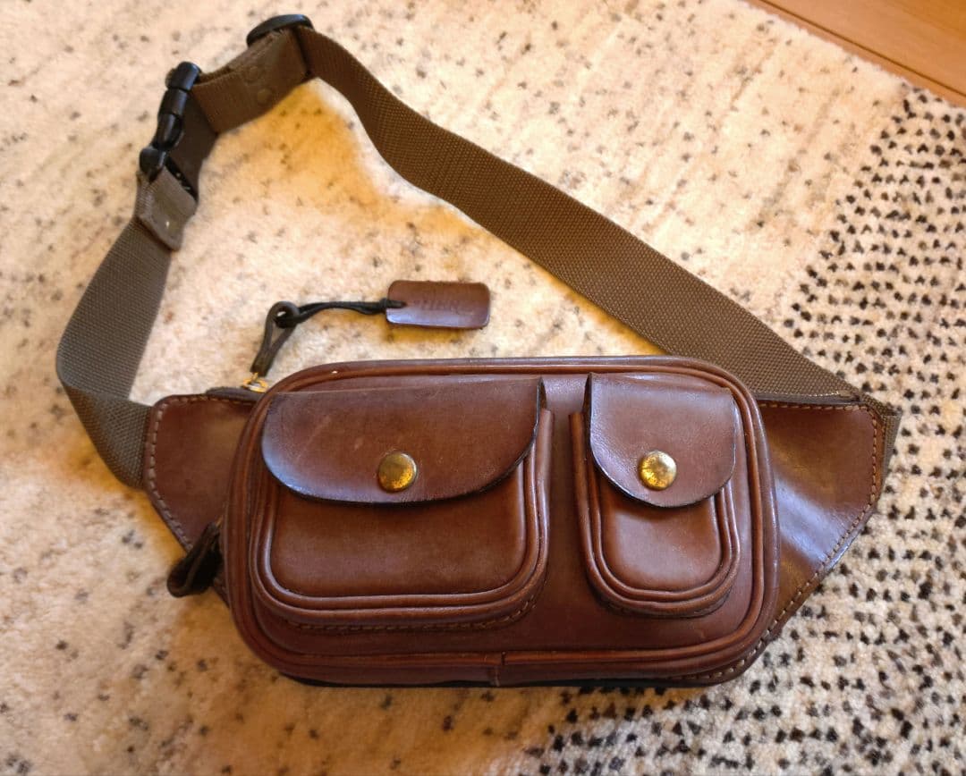 HERZ ヘルツ 2ポケット ボディバッグ ウエストバッグ F-46