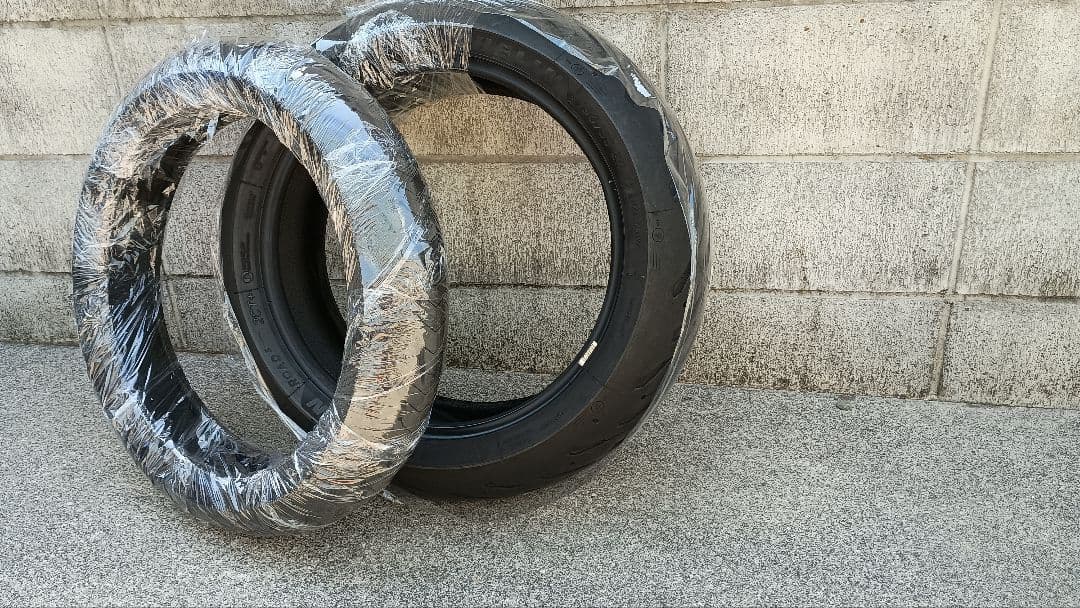 ミシュラン　ロード5　前後セット120/70ZR17、190/55ZR17