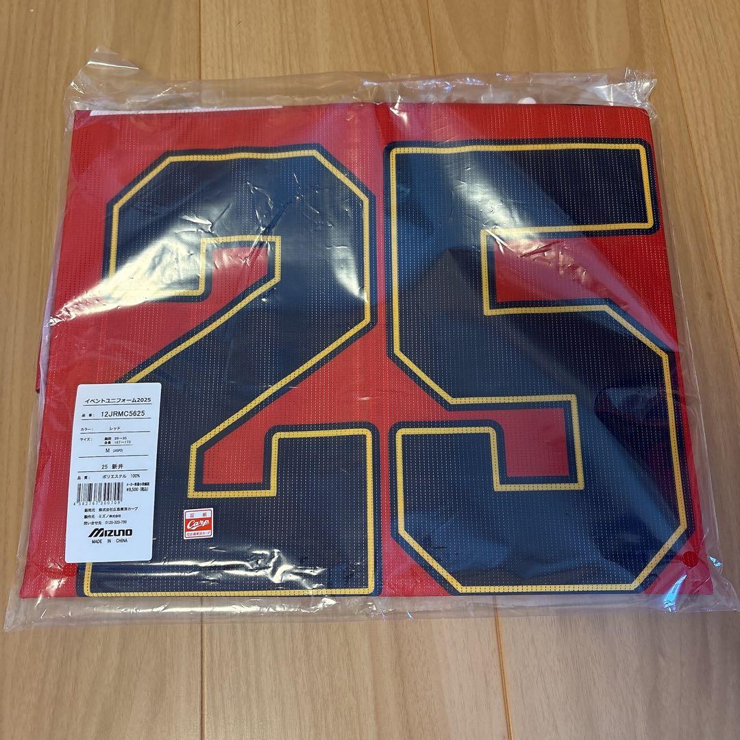 広島東洋カープ　新井貴浩　監督　2025年限定アメフト風ユニフォーム　Mサイズ