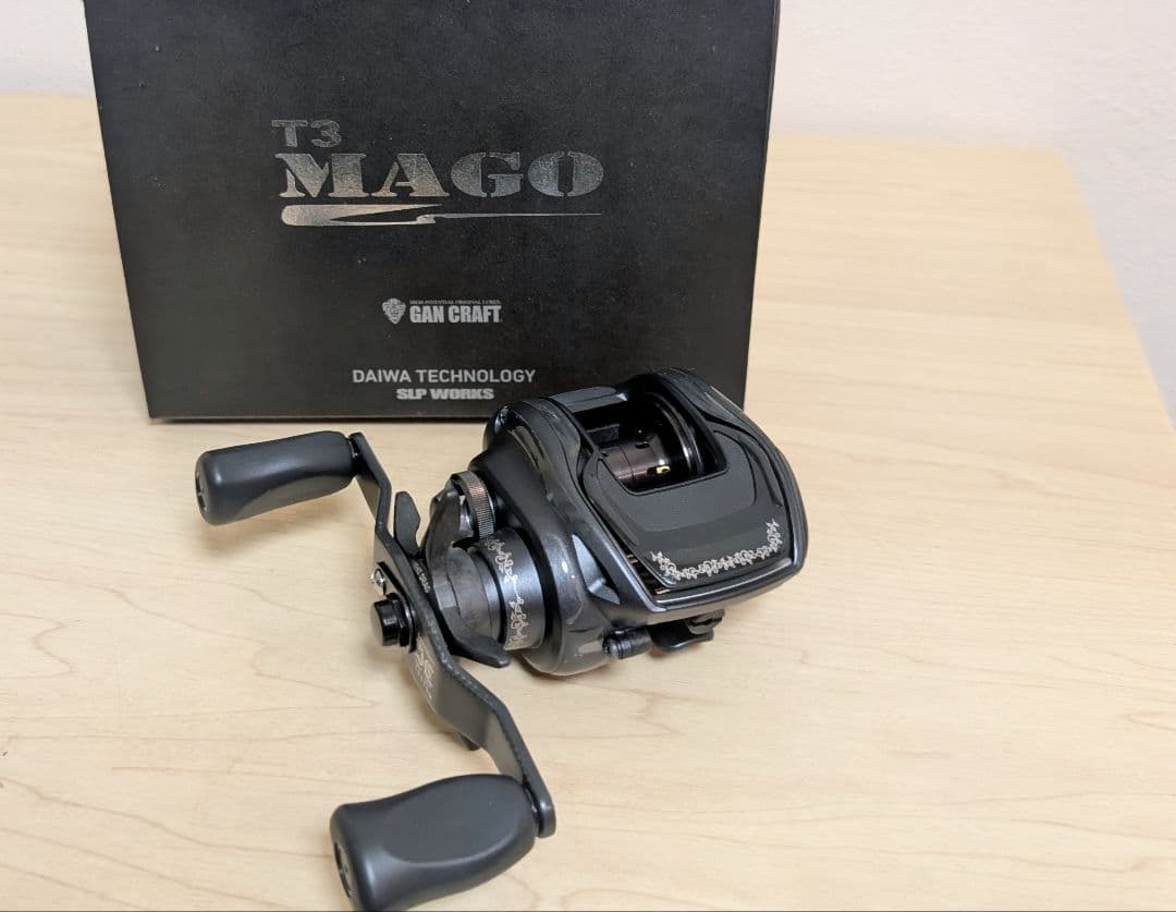 【超超美品】GAN CRAFT ガンクラフト T3 MAGO ベイトリール