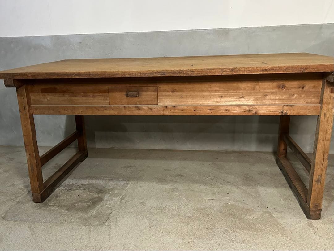 a ダイニングテーブル 引き出し 棚