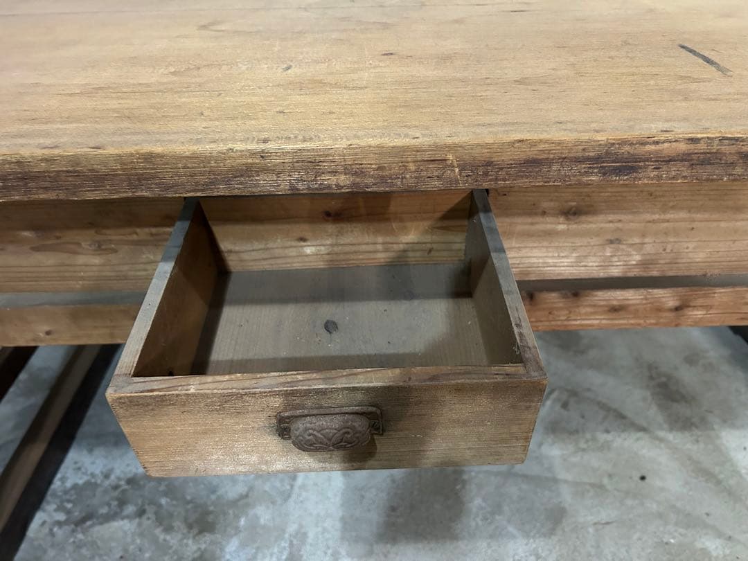 a ダイニングテーブル 引き出し 棚