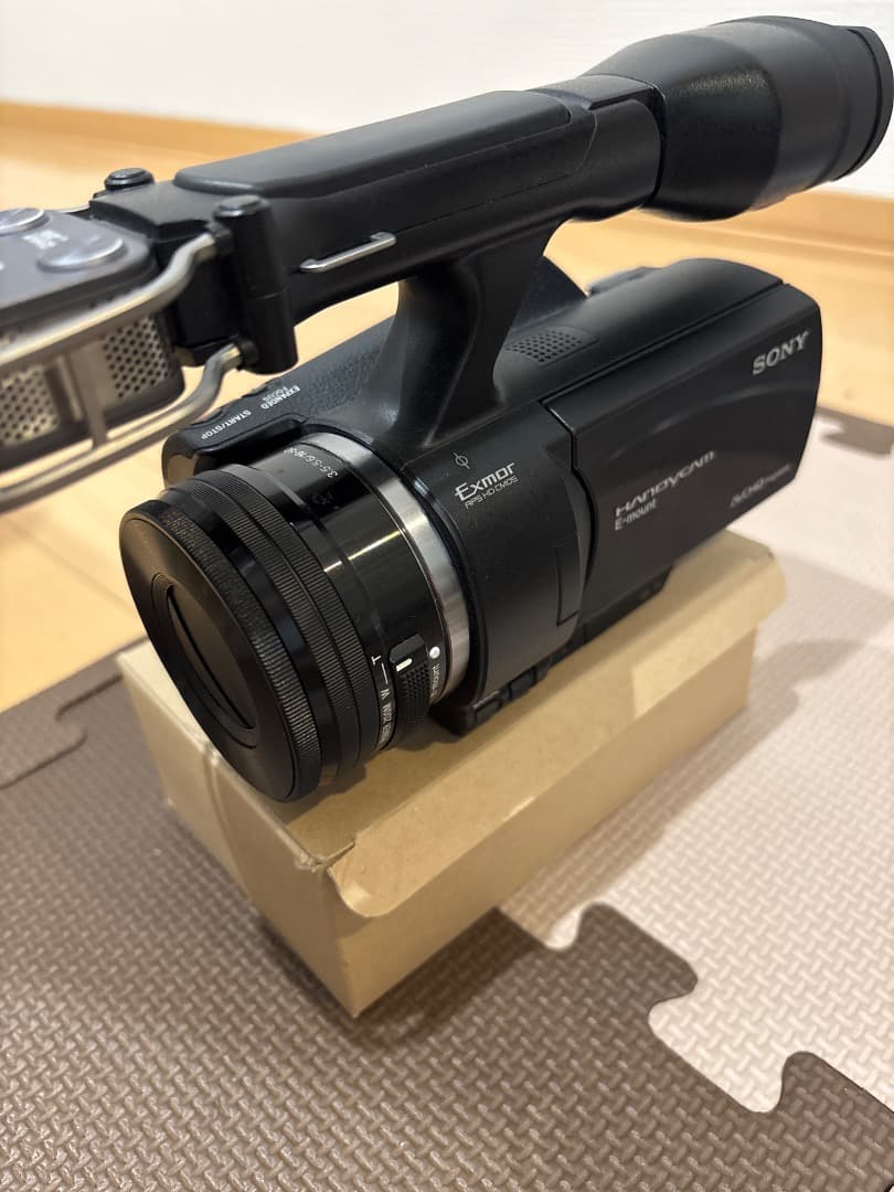 【★ほぼ新品】SONY NEX-VG20 ビデオカメラ 本体