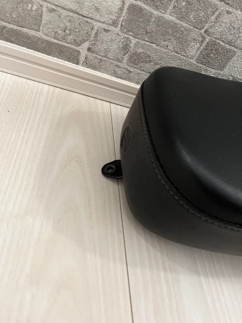 ハーレーダビッドソン純正 バイクシート XL1200 X