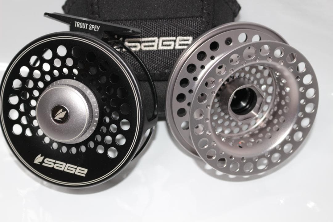 セージ　Sage　トラウトスペイ　3/4/5　黒　Stealth　ポーチ付　美品