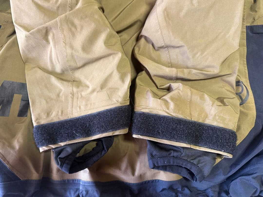 マウンテンロックスター　ハルマキ2プルオーバージャケット　Sサイズ